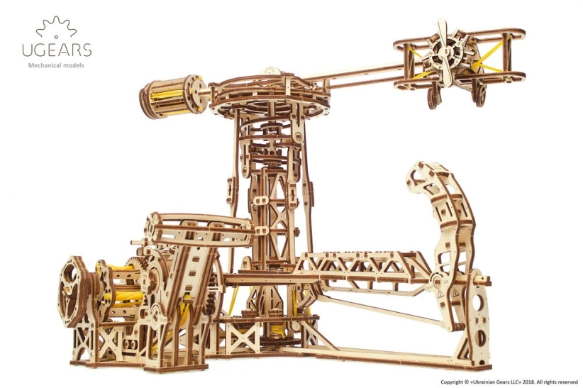 Ugears 3D drevené mechanické puzzle lietajúce stroje