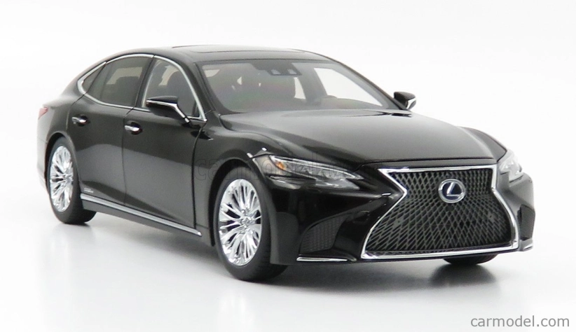 Autoart Lexus Ls500h 2018 1:18 čierna