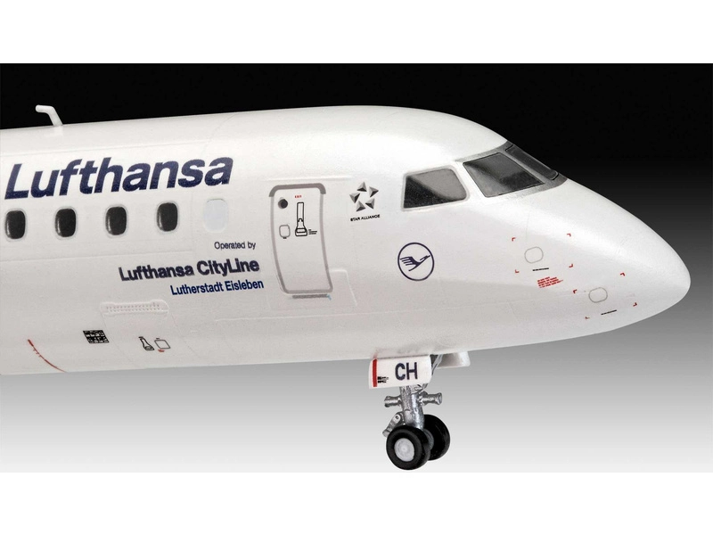 Revell Embraer 190 Lufthansa New Livery (1:144)