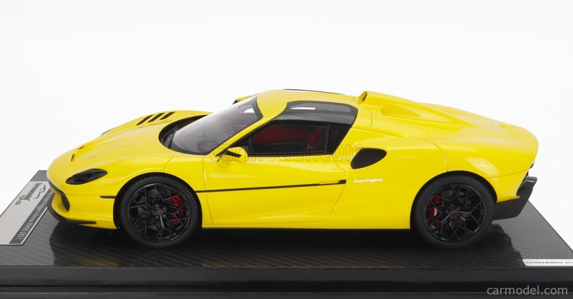 Tecnomodel Touring Superleggera Arese Rh95 (podvozok a motor Ferrari F-12) 2021 1:18 žltá