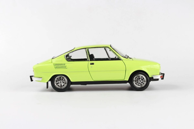 Abrex Škoda 110R Coupé (1980) 1:18 - zelená lipová