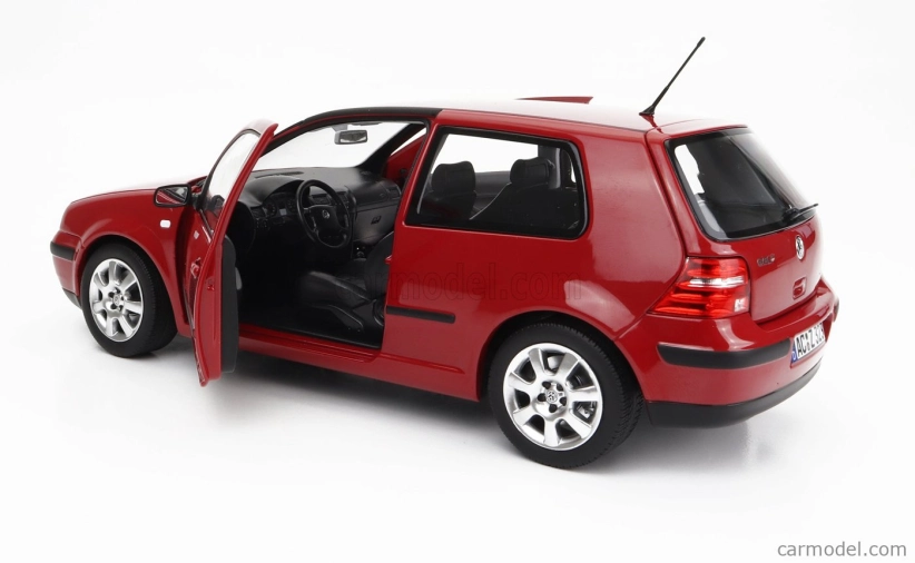 Norev Volkswagen Golf Iv 2002 1:18 Červená
