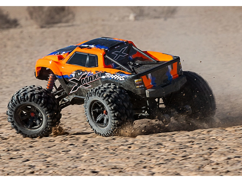 RC auto Traxxas X-Maxx 8S 1:5 4WD TQi, oranžová