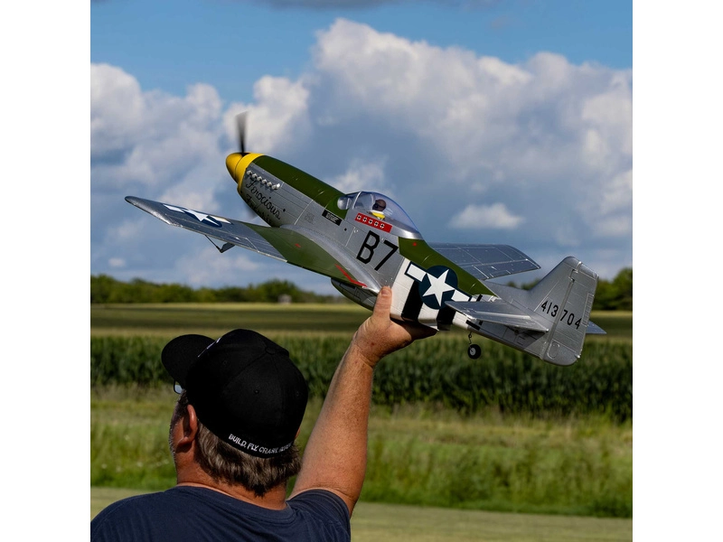 RC letadlo E-flite P-51D Mustang 1.0m AS3X+ SAFE Select BNF Basic