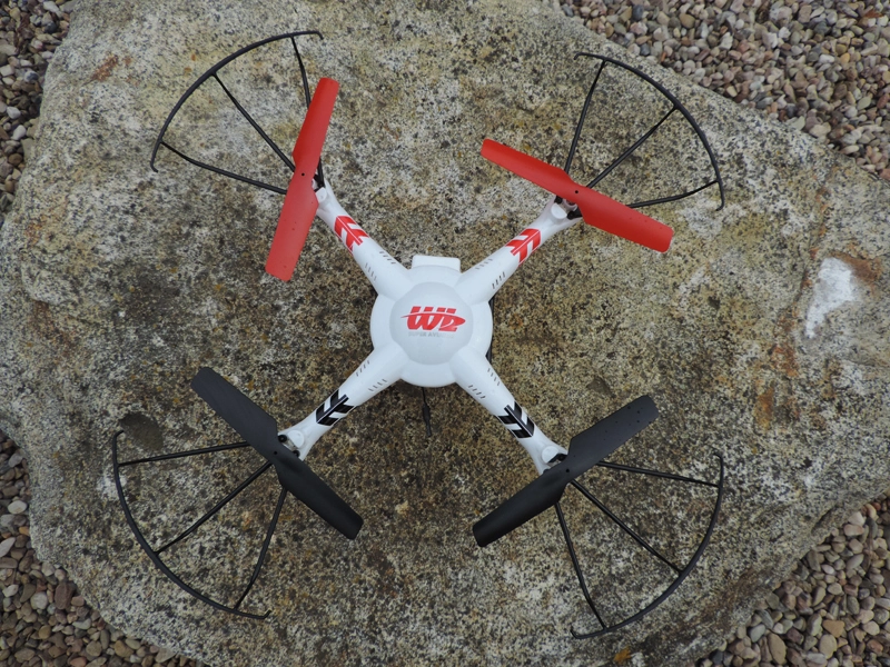 Dron Skywatcher PRO FPV + hliníkový kufr