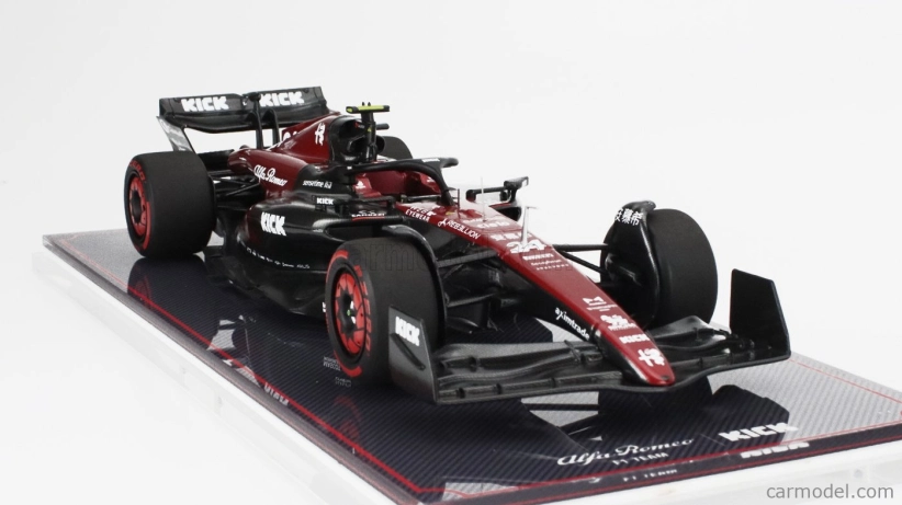 Nzg Alfa romeo F1 C43 Team Stake N 24 Spanish Gp 2023 Zhou Guanyu - Con Vetrina - With Showcase 1:18 Černá Červená