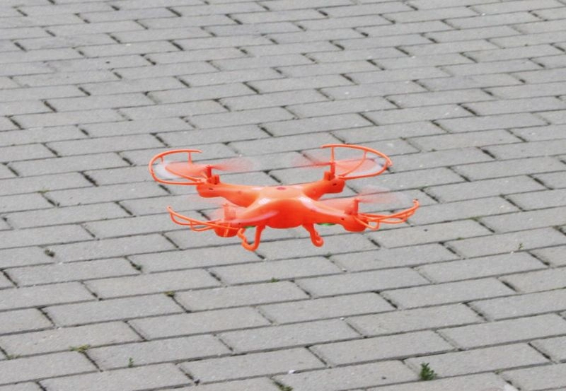 NINCOAIR Quadrone Spike 2.4GHz RTF