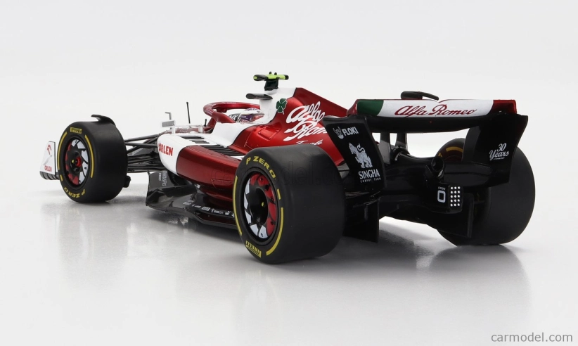 Solido Alfa romeo F1  C42 Team Orlen Racing N 24 Canada Gp 2022 Guanyu Zhou 1:18 Bílá Červená Met