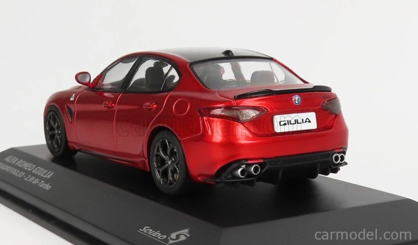 Solido Alfa romeo Giulia Quadrifoglio 2016 1:43 Červená