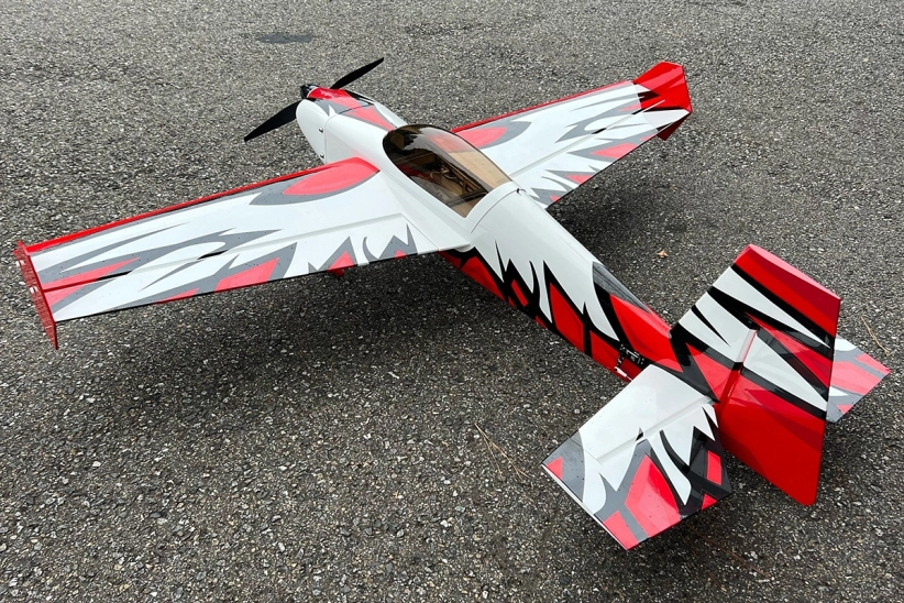 60" Edge 540T V2 EXP - červená/čierna 1,52m
