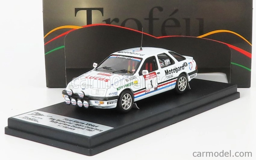 Trofeu Ford england Sierra Xr 4x4 (night Version) N 1 Rally New Zealand 1987 S.blomqvist - B.cederberg 1:43 Bílá