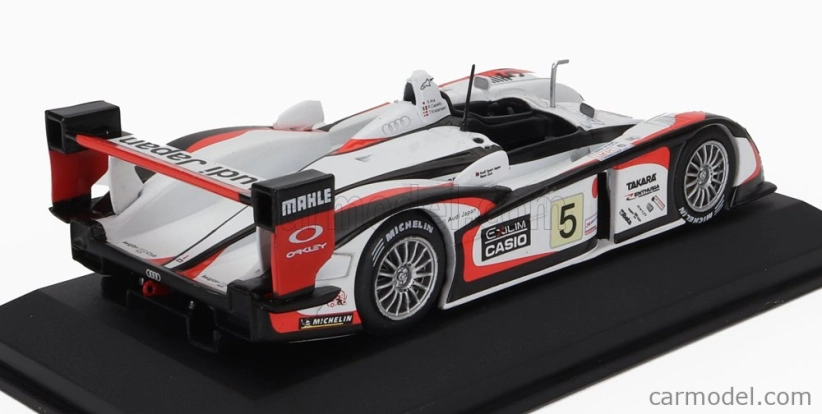 Edicola Audi R8 3.6l Turbo V8 Team Goh Audi Sport Japan N 5 Víťaz 24h Le Mans 2004 T.kristensen - S.ara - R.capello 1:43 Biela červená
