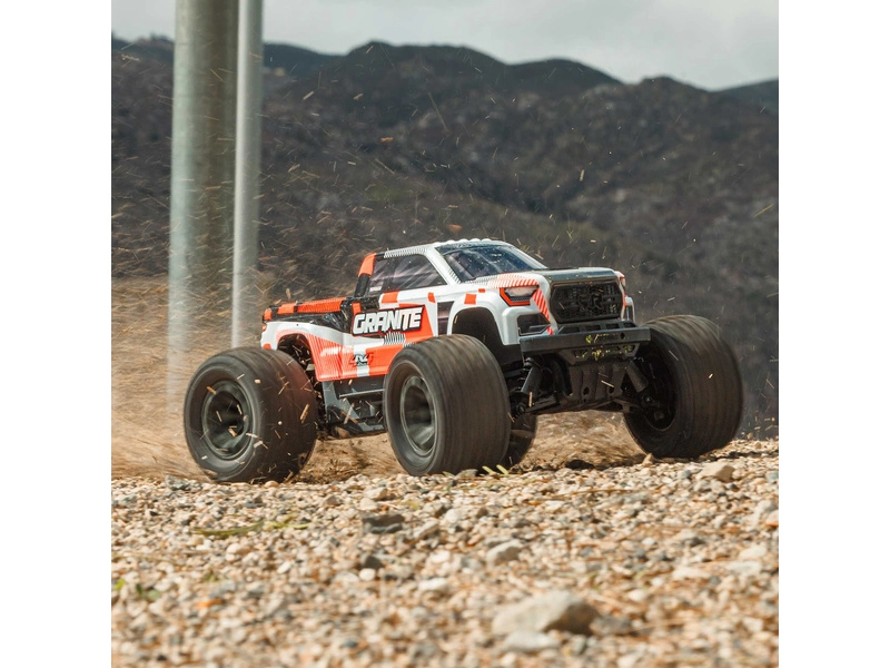 RC auto Arrma Granite Mega 665 1:10 4WD RTR, oranžová