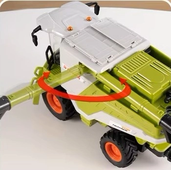 RC kombajn s rezačkou na kukuricu 1:24