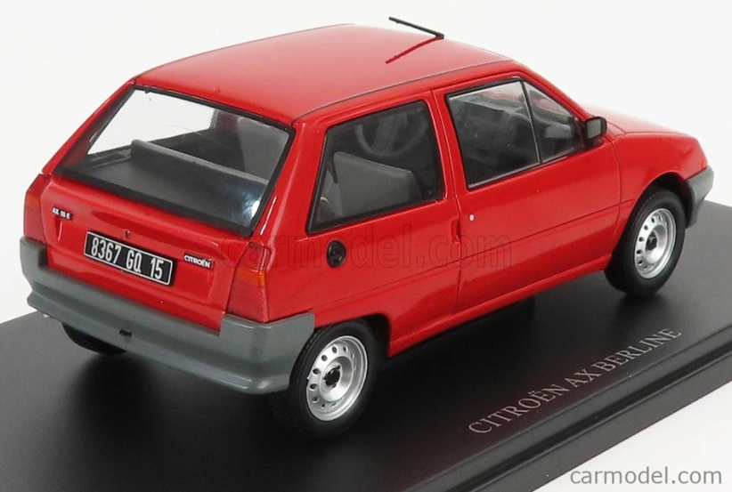 Edicola Citroen Ax Berline 1986 1:24 Červená