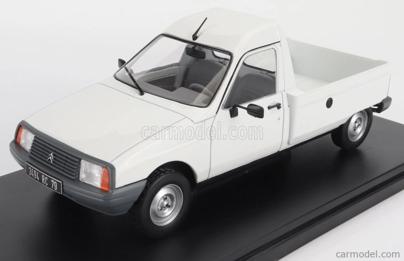Edicola Citroen C15 Pick-up 1982 1:24 Biela