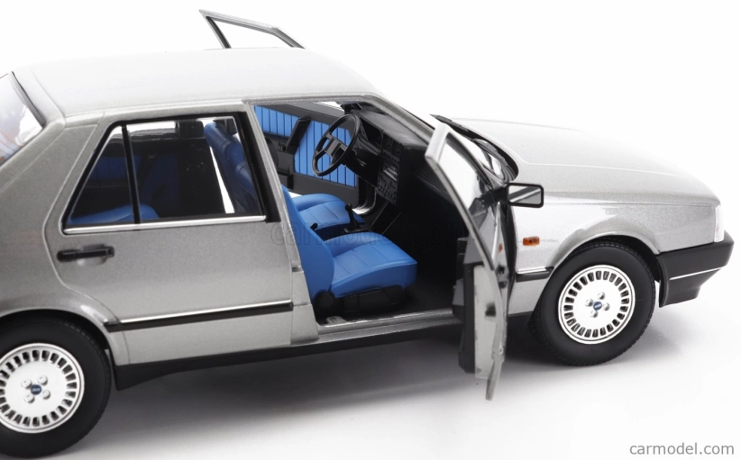 Mitica-diecast Fiat Croma 2.0 Turbo Ie 1985 1:18 Polární Šedá Met 683