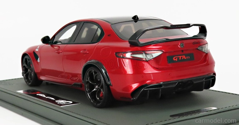 Bbr-models Alfa romeo Giulia Gtam 2020 - Con Vetrina - S vitrínou 1:18 Rosso Gta - Red Met
