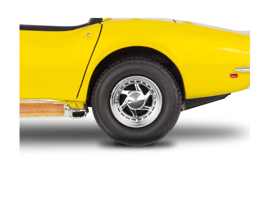 Plastic ModelKit MONOGRAM auto 4572 - '68 Corvette L-88 Roadster (1:25)