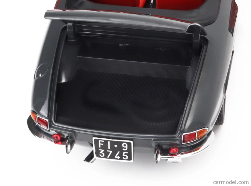 Turistické modely áut Alfa romeo Duetto Spider 1600 Coda Tonda 1966 1:18 Graphite Grey