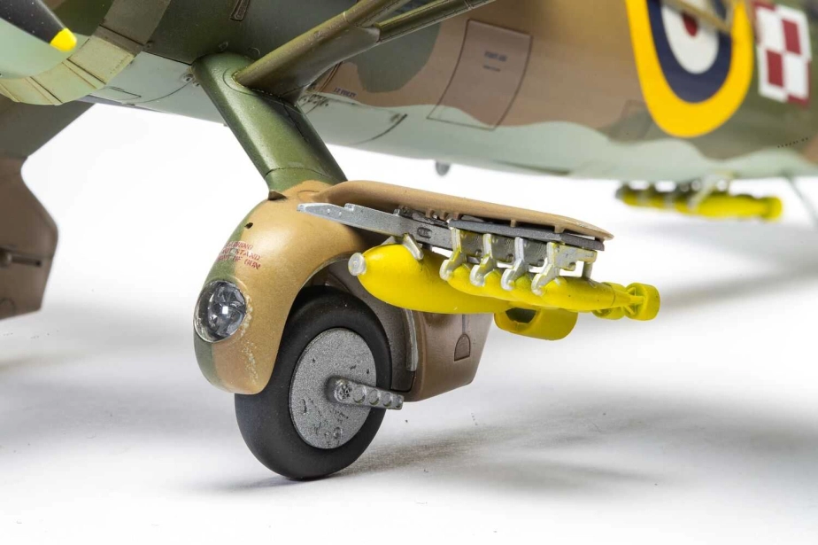 Classic Kit lietadlo A07116 - Westland Lysander Mk.I/Mk.III (1:48)