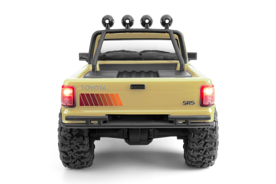 Venture18 1985 Toyota Hilux SR5 - krémový