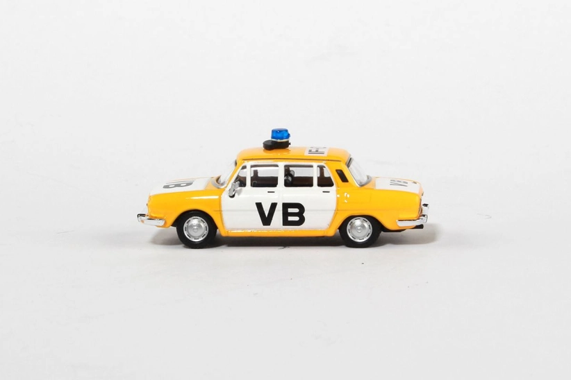 Abrex Škoda 110L (1973) 1:72 - Veřejná Bezpečnost