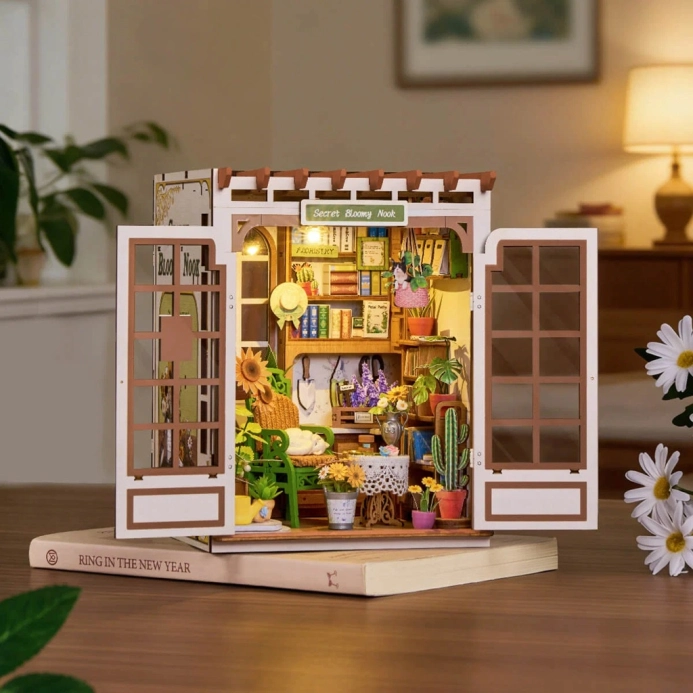 RoboTime 3D skladačka Zarážka na knihy Miniatúra domčeka Tajné kvetinové zákutie