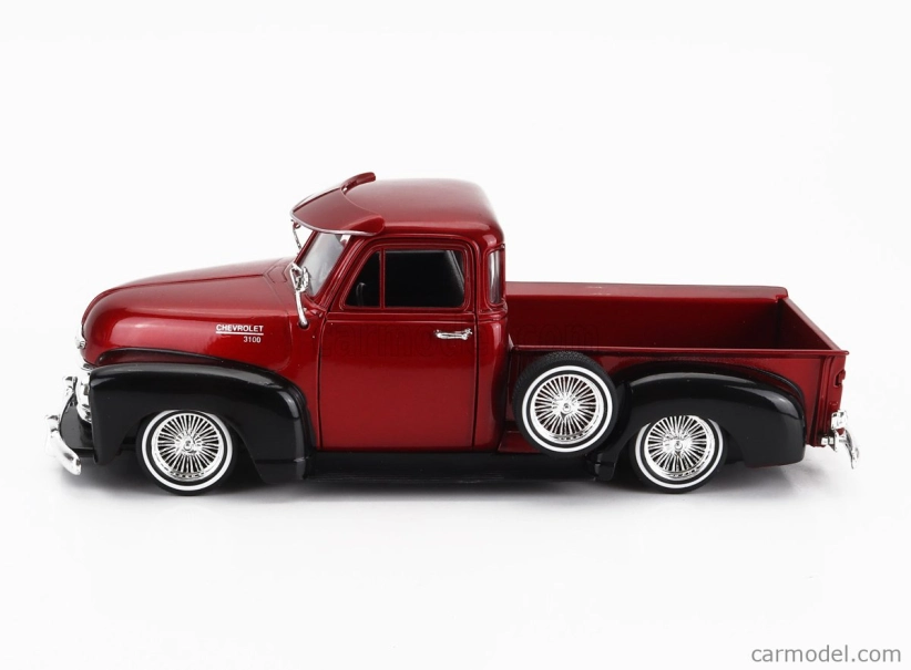 Welly Chevrolet 3100 Pick-up Low Rider 1953 1:24 Červená s čiernou