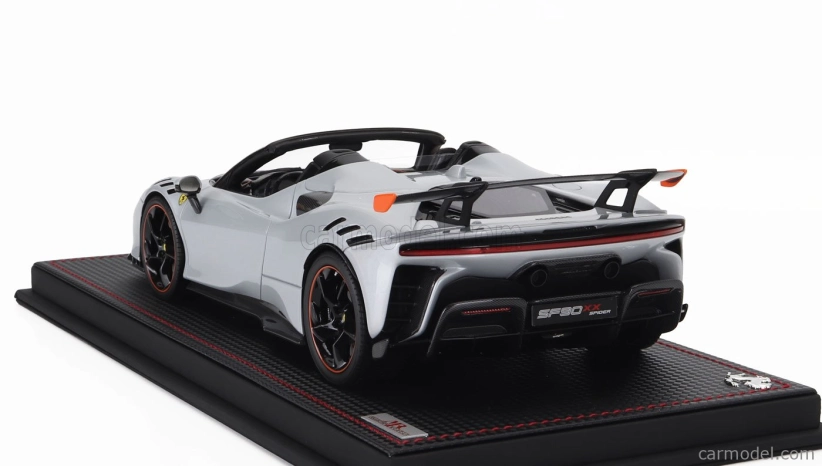 Mr-models Ferrari Sf90 Xx Stradale Spider 2024 - Con Vetrina - With Showcase 1:18 Bianco Artico - Bílá Met Oranžová Černá