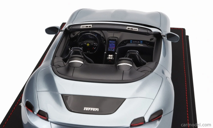 Bbr-models Ferrari Roma Spider Open 2020 - Con Vetrina - With Showcase 1:18 Grigio Alloy - Šedá