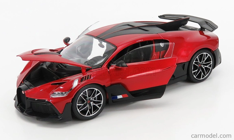 Bburago Bugatti Divo 1:18 červená
