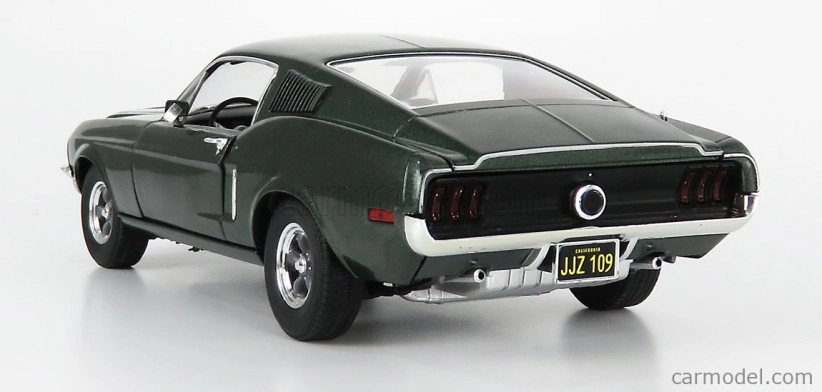 Greenlight Ford usa Mustang Gt390 Coupe 1968 - Bullit - Steve Mcqueen 1:18 Tmavo zelená Highland