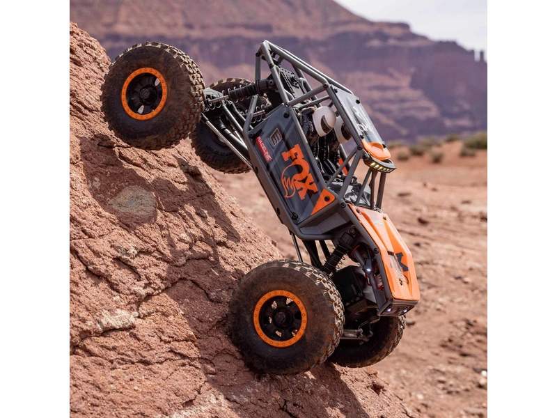 Axial Capra 1:18 V2 4WD RTR čierna
