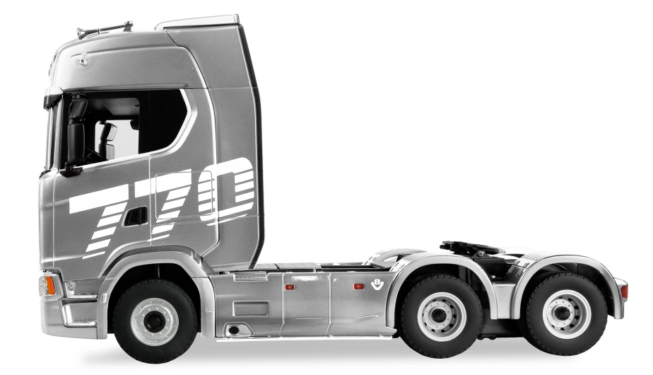 RC ťahač Scania 770 6x4 1:18 RTR, strieborná