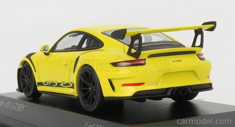 Minichamps Porsche 911 991-2 Gt3 Rs Coupe 2018 - Black Rims 1:43 Závodní Žlutá