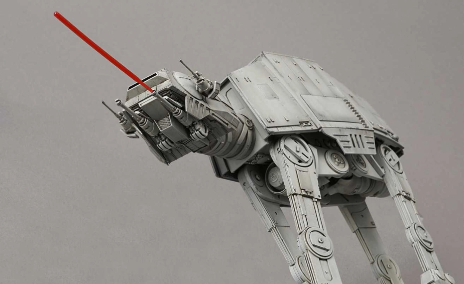 Revell BANDAI SW – AT-AT (1:144)