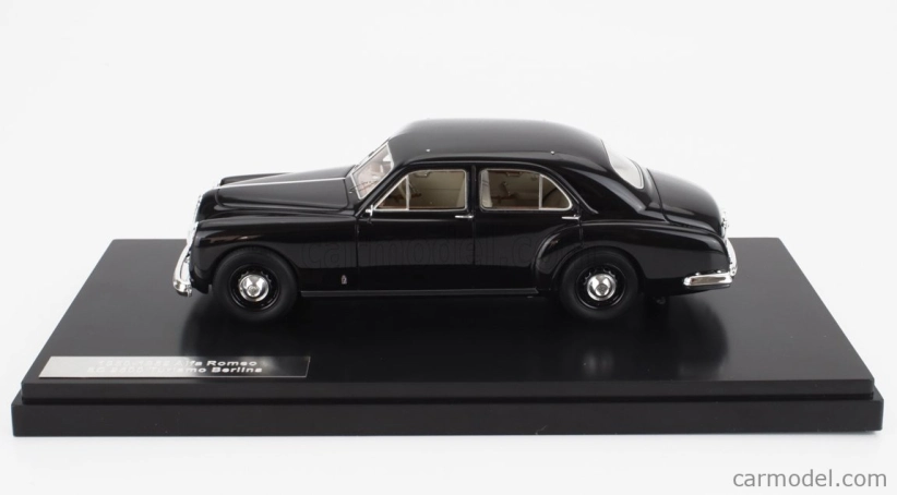 Matrix modely v mierke Alfa romeo 6c 2500 Turismo Berlin 1950 1:43 Black