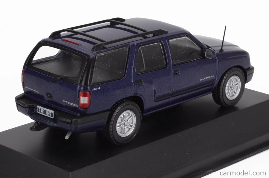 Edicola Chevrolet Blazer 2.8 Dlx 2004 1:43 Blue