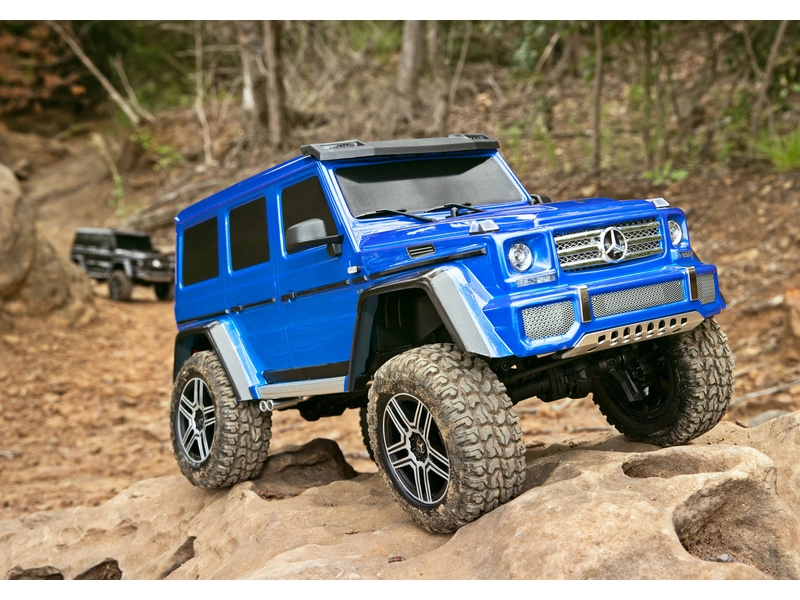 RC auto Traxxas TRX-4 Mercedes G500 1:10 s LED osvětlením TQi, modrá