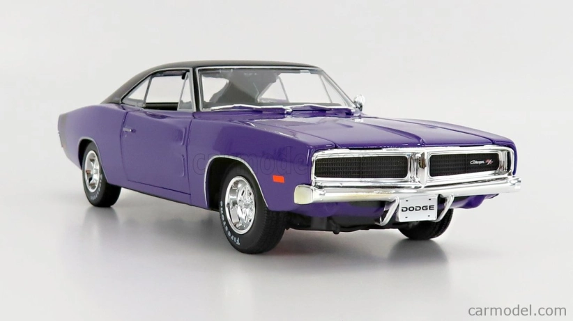 Maisto Dodge Charger R/t Coupe 1969 1:18 Purple Met