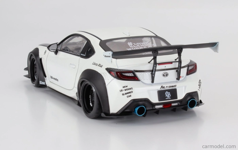 Solido Toyota Gr86 Lbwk Body Kit Coupe 2024 1:18 Bílá Perleťová Černá