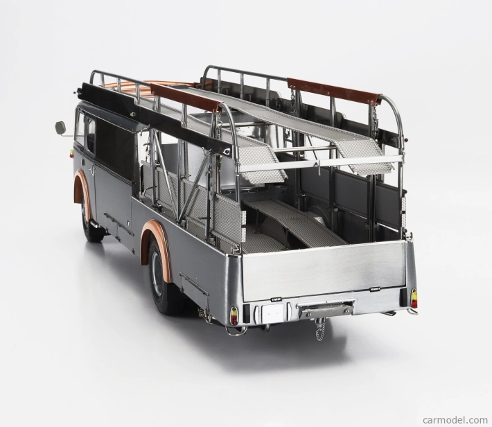Cmc Fiat 642rn2 Truck Bartoletti F1 Ferrari Car Transporter 1957 1:18 Čirá Povrchová Úprava Šedá
