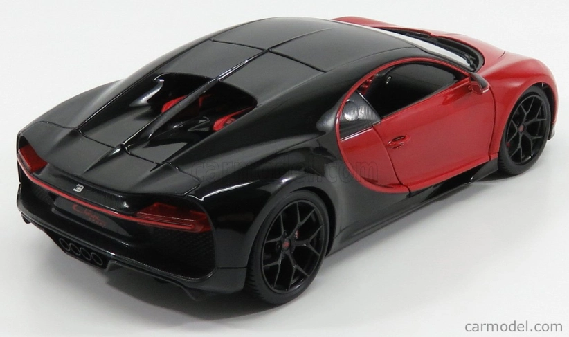 Bburago Plus Bugatti Chiron Sport 1:18 červená
