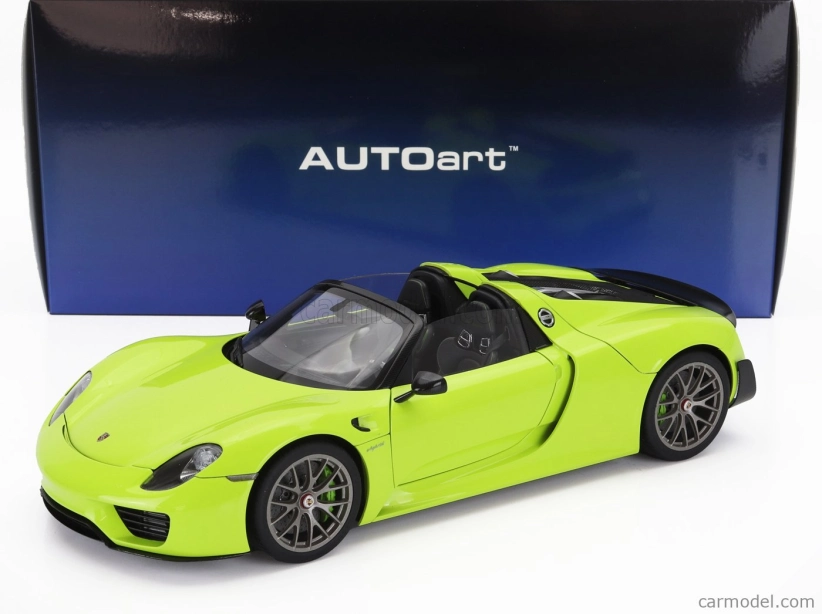 Autoart Porsche 918 Spyder Weissach Package 2013 1:18 Acide Green