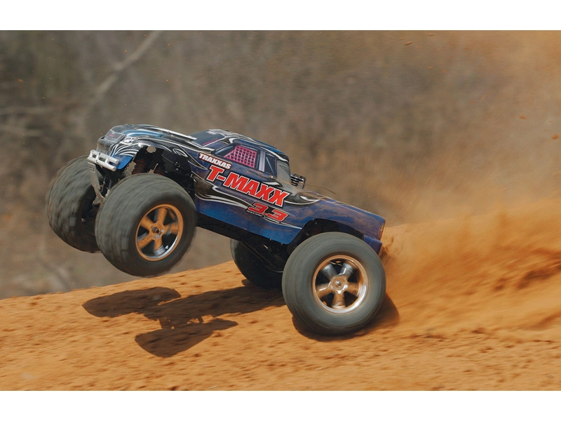 Traxxas Nitro T-Maxx 3.3 1:8 TQi bluetooth RTR červený