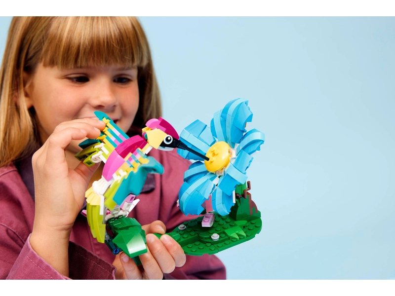 LEGO Creator - Divoké zvieratá: Farebný kolibrík