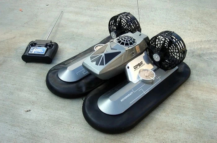 RC vznášedlo Radio controlled Hovercraft