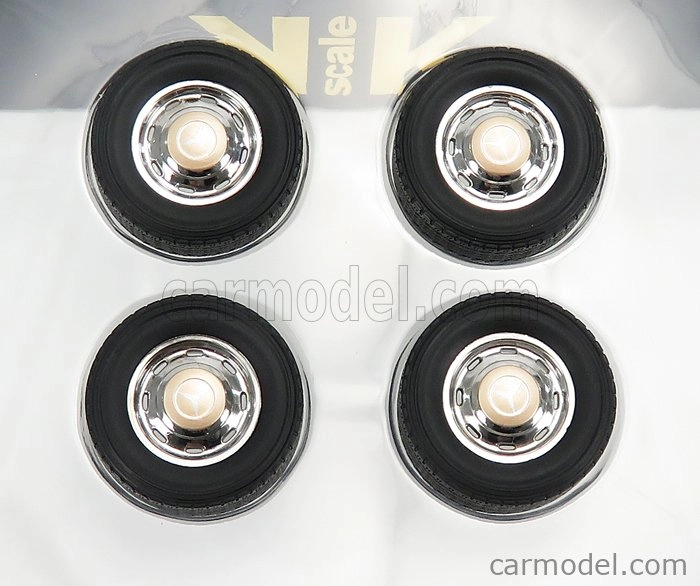 Kk-scale Príslušenstvo Mercedes Benz 600 - sada 4x kompletné kolesá - sada 4x Cerchi A Raggi 1:18 Light Gold Chrome