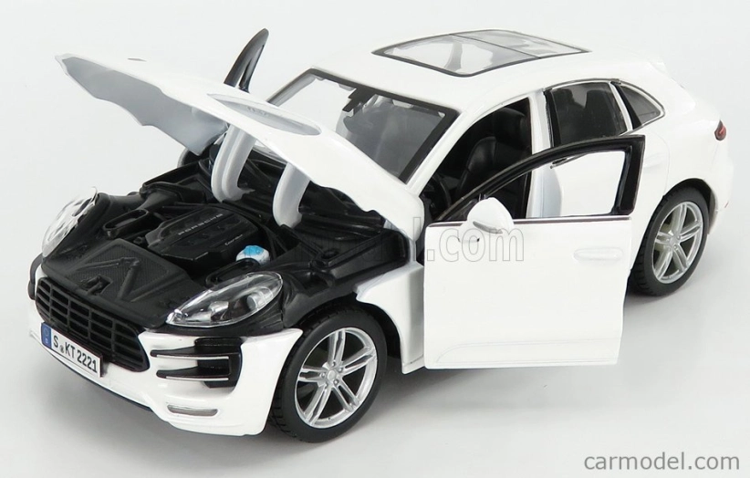Bburago Plus Porsche Macan 1:24 biela metalíza